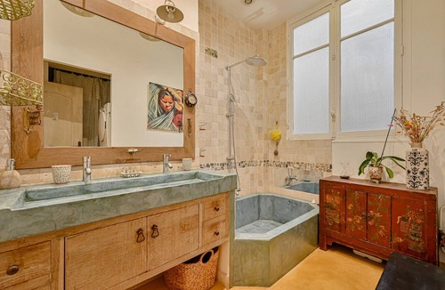 Quartier de la Folie-Mericourt Apartment | Oberkampf Malte - 2 BDR