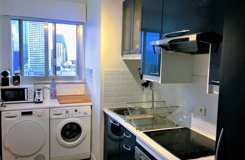 Gambetta Apartment | Paris La Défense 2rooms 52m² balcony (Metro 1/RER A/Parking Free)
