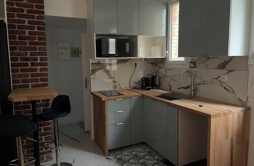 Plaisance Apartment | Paris Montparnasse Alesia Plaisance, Café and restaurant, near center 2mn metro