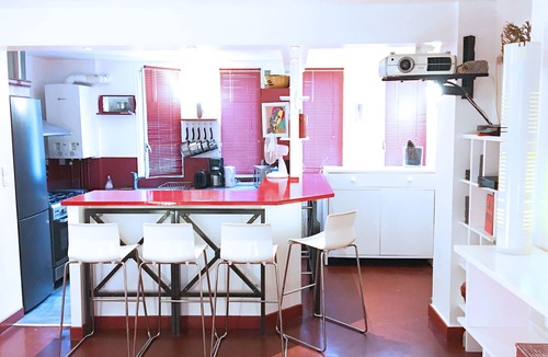 15th Arrondissement Apartment | Red Flat Paris, Superior Apartment with Sauna