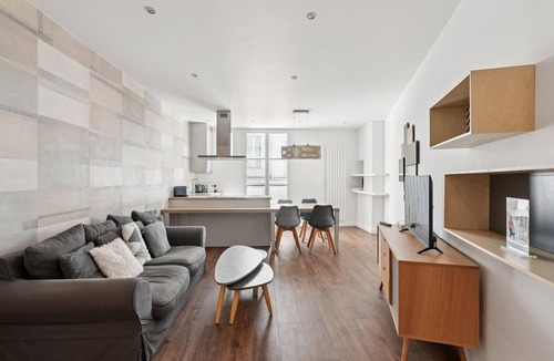 Quartier de la Place-Vendome Apartment | Refined Stay between Concorde and Place Vendome