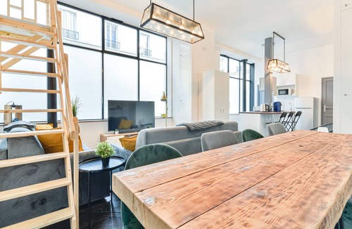 Necker Apartment | Renovated Design Apartment In Montparnasse