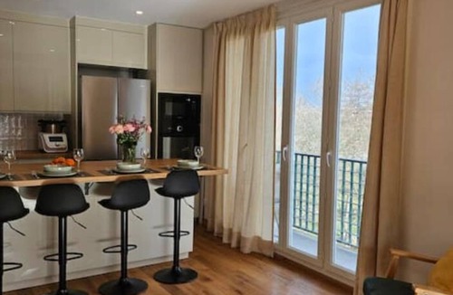 Republique–Point-du-Jour Apartment | Spacieux Luxueux 3 Chambres Paris 16