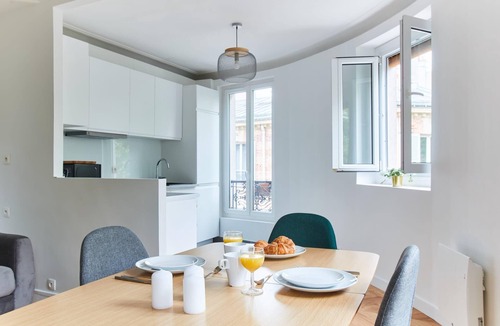 Epinettes Apartment | Spacious 1BR flat next to Montmartre