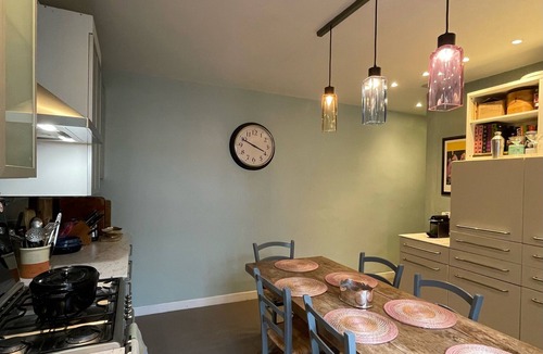 Quartier du Faubourg-Montmartre Apartment | Spacious 3-bedroom apartment near Grands Boulevards in Paris