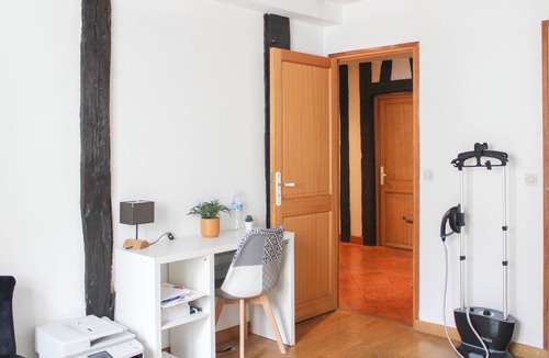 Porte-Saint-Martin Apartment | Spacious duplex in the heart of Paris