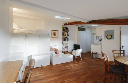 Enfants-Rouges Apartment | Spacious furnished studio Paris, Marais, Carreau du Temple