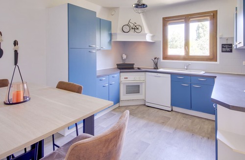 Neuilly-sur-Marne House | Spacious house with garden