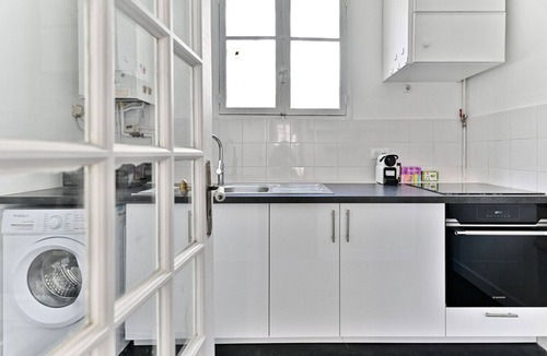Marais Apartment | Spacious Parisian apartment #Marais #Rivoli