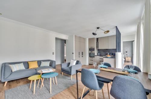 Quartier Sainte-Avoye Apartment | Splendid 3 bdrs Flat in a Prime Location of Paris