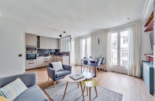 Quartier Sainte-Avoye Apartment | Splendid 3 bdrs Flat in a Prime Location of Paris