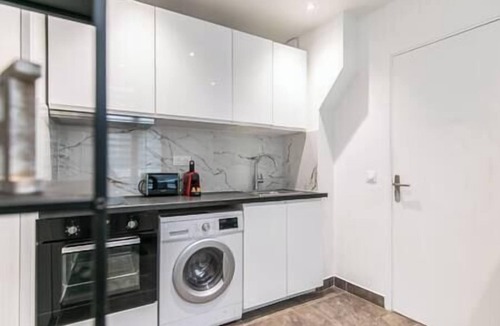 Montreuil Apartment | Splendid Appart Diderot 2 - Near Vincennes