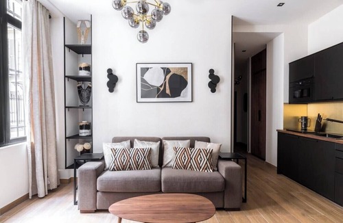 L'Europe Apartment | St-Lazare/Pigalle Luxury & Design Apartment 2BR