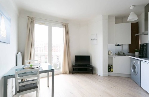 Amerique Apartment | Studio Agréable - Porte des Lilas