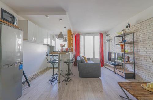 Quartier de la Folie-Mericourt Apartment | Studio Apartment-4P -Pierre Levé with NetFlix