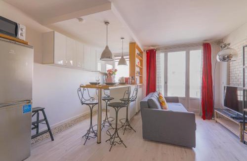 Quartier de la Folie-Mericourt Apartment | Studio Apartment-4P -Pierre Levé with NetFlix
