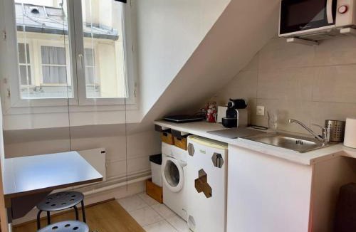 Quartier de la Place-Vendome Apartment | Studio au proche du louvre