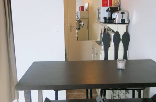 Quartier de la Roquette Apartment | Studio Bastille Lappe CityCosy