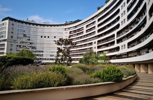 16th Arrondissement Apartment | studio close to Tour Effeil - Radio France