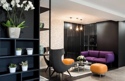 Gambetta Apartment | Studio Deluxe With Balcony In La Défense Paris