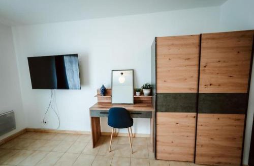 Livry-Gargan Apartment | Studio lumineux 20 mn de Paris