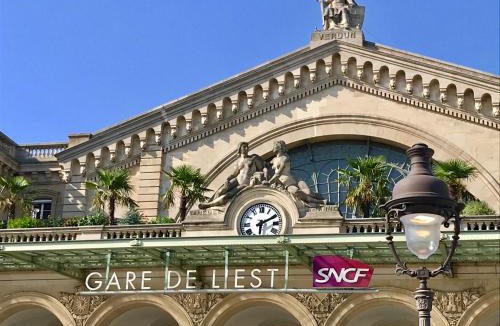 10th Arrondissement Apartment | Studio Trip In Paris - Gare de l'Est