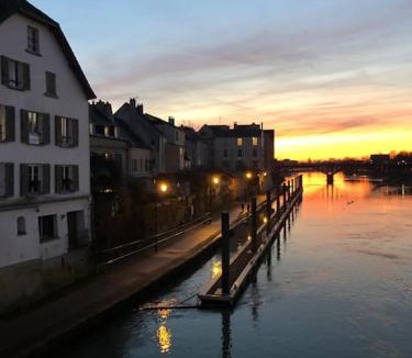 Lagny-sur-Marne Apartment | Studio Woody entre Disney et Paris