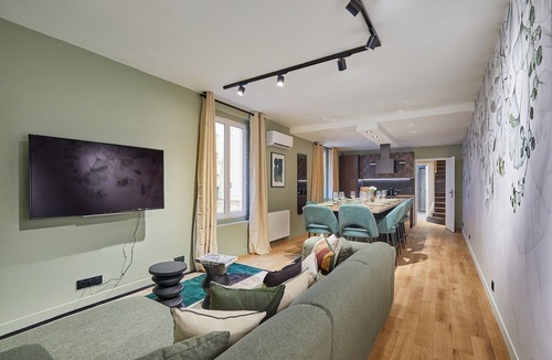Arts-et-Metiers Apartment | Sublime Triplex Paris Le Marais