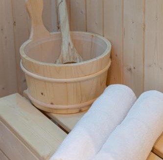 Les Pavillons-sous-Bois Apartment | Suite Love Hammam et Sauna