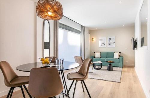 Paris City Center Apartment | Sweett - Pont Neuf