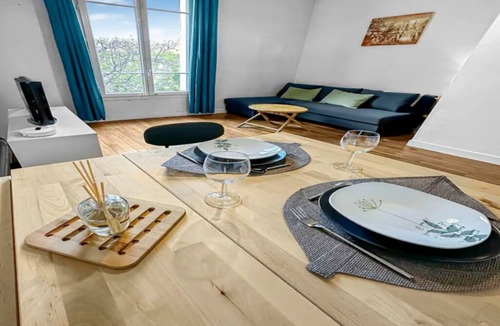 Neuilly-Plaisance Apartment | T2 de Charme à Mi-chemin Entre Disney et Paris