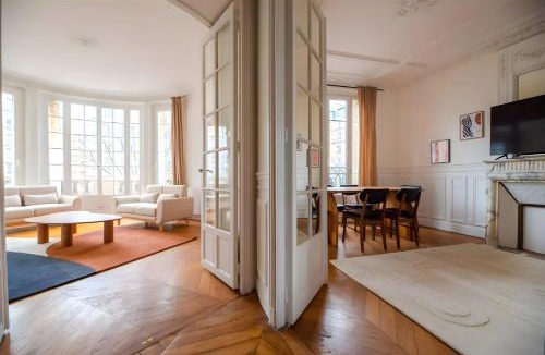 Quartier du Gros-Caillou Apartment | TBS 319 - Superb apartment with Eiffel Tower view