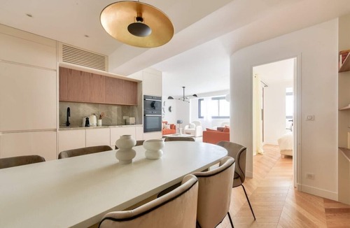 Saint-Lambert Apartment | The place to be - 3BR with AirCo