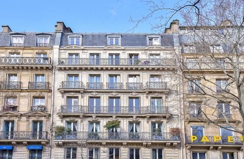 Latin Apartment | The pure joy of living near the Luxembourg gardens & St Germain