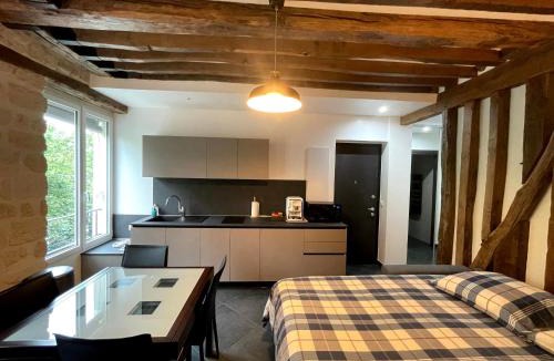 Quartier de la Folie-Mericourt Apartment | Thegreatflat