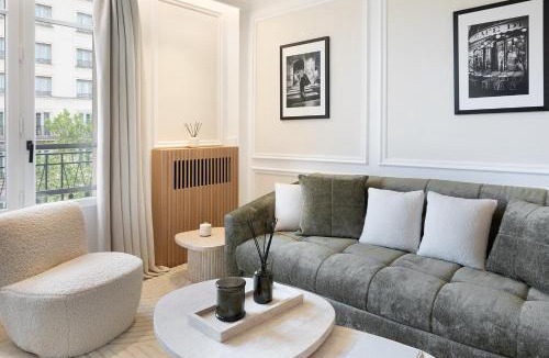 L'Europe Apartment | TheLander - Serviced Apartments in Champs Elysées