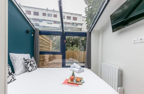 Passy Apartment | Tour Eiffel - Nicolo 24: cosy apartment for 2