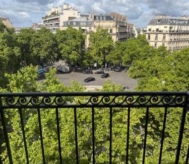 Chaillot Apartment | Trending Apartment - Place Victor Hugo