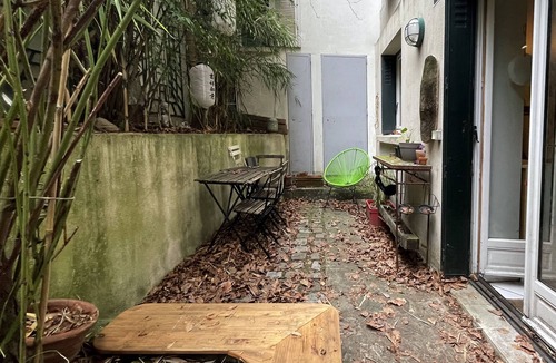 Combat Apartment | Un Havre de Paix en Plein Paris