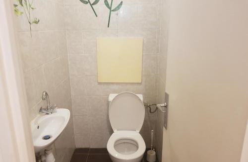 Noisy-le-Grand House | une chambre privee entre paris et disneyland
