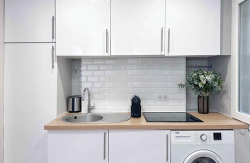 9th Arrondissement Apartment | Unique Flat near Opéra Garnier