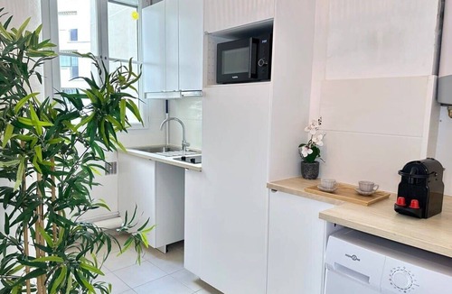 Butte-aux-Cailles Apartment | Unique Parisian Flat in Place d'Italie
