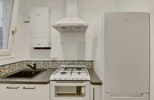 Notre-Dame-des-Champs Apartment | Unit 009 St Germain des Près (Cherche Midi) 2 bedroom 4 pax