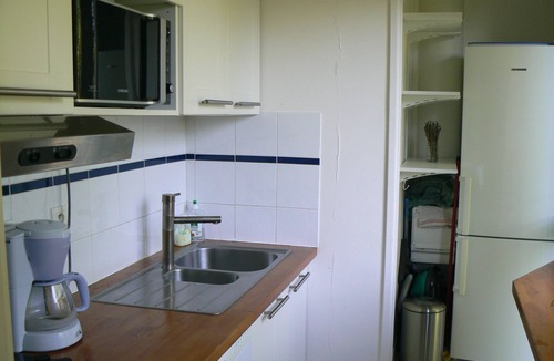 Ville-d'Avray Apartment | Very quiet one room apartment, between Paris and Versailles