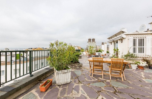 Passy Apartment | Views from the Botanical Rooftop, by Veeve
