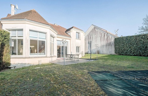 Montevrain Villa | VILLA PARIS GARDEN NEXT TO DISNEY