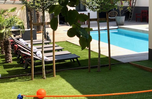 Puteaux House | Villa Parisiata Swimming pool, Sauna, Garden and FitnessnExceptional location!