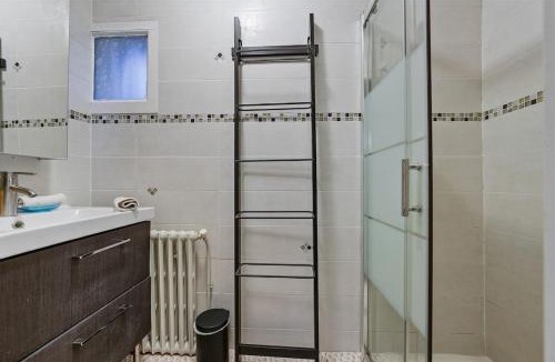 Adamville Apartment | Welcome to Village Parisien 2