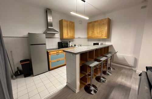 Les Pavillons-sous-Bois Apartment | Whole apartment near Paris