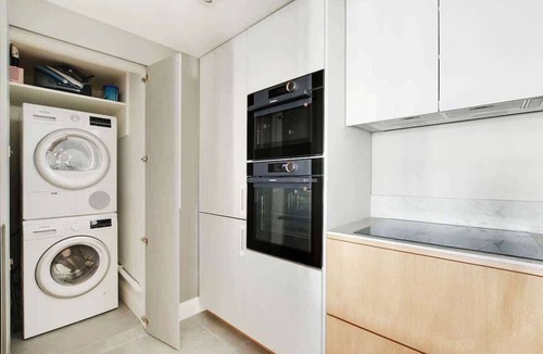 Quartier de la Place-Vendome Apartment | Wonderful Apartment 3BDR/6P Saint Honoré/Madeleine
